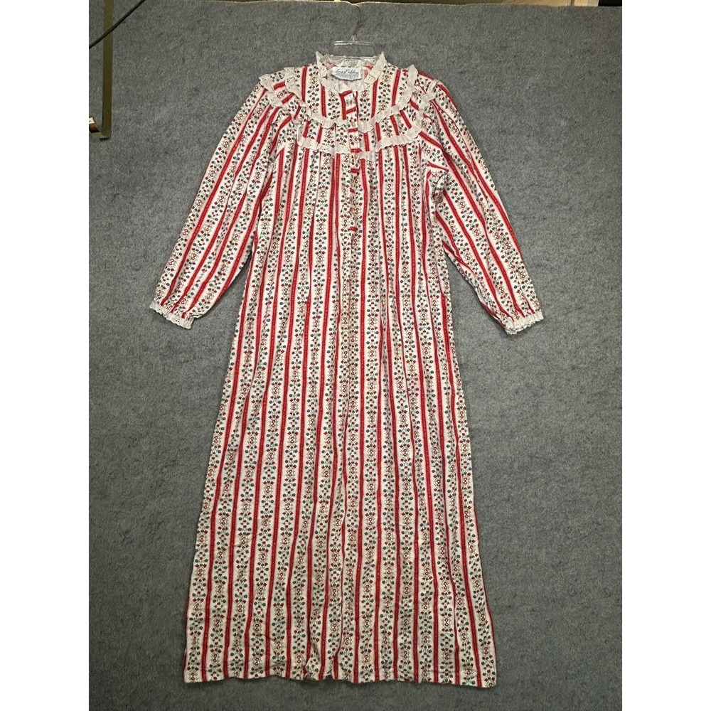 Lanz of Salzburg Size Large, Vintage Women's Classic Flannel Nightgown, USA